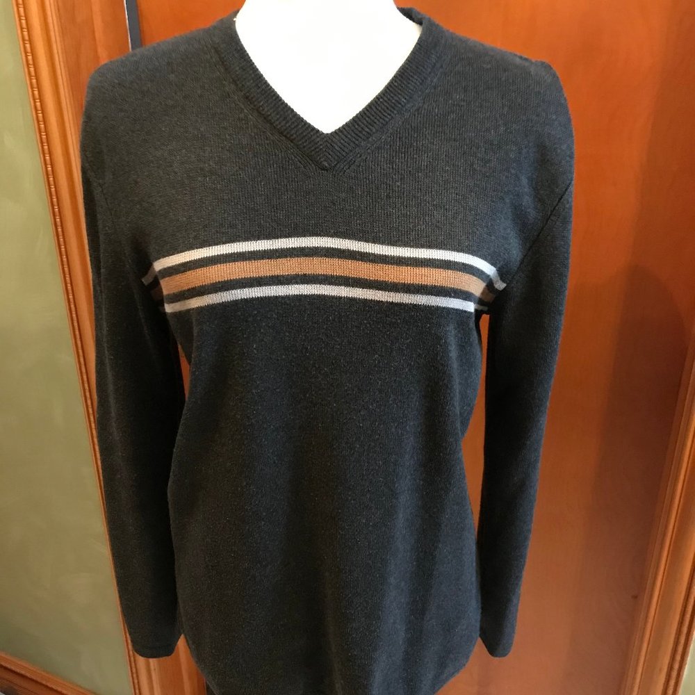 Aeropostale Boys VNeck Sweater